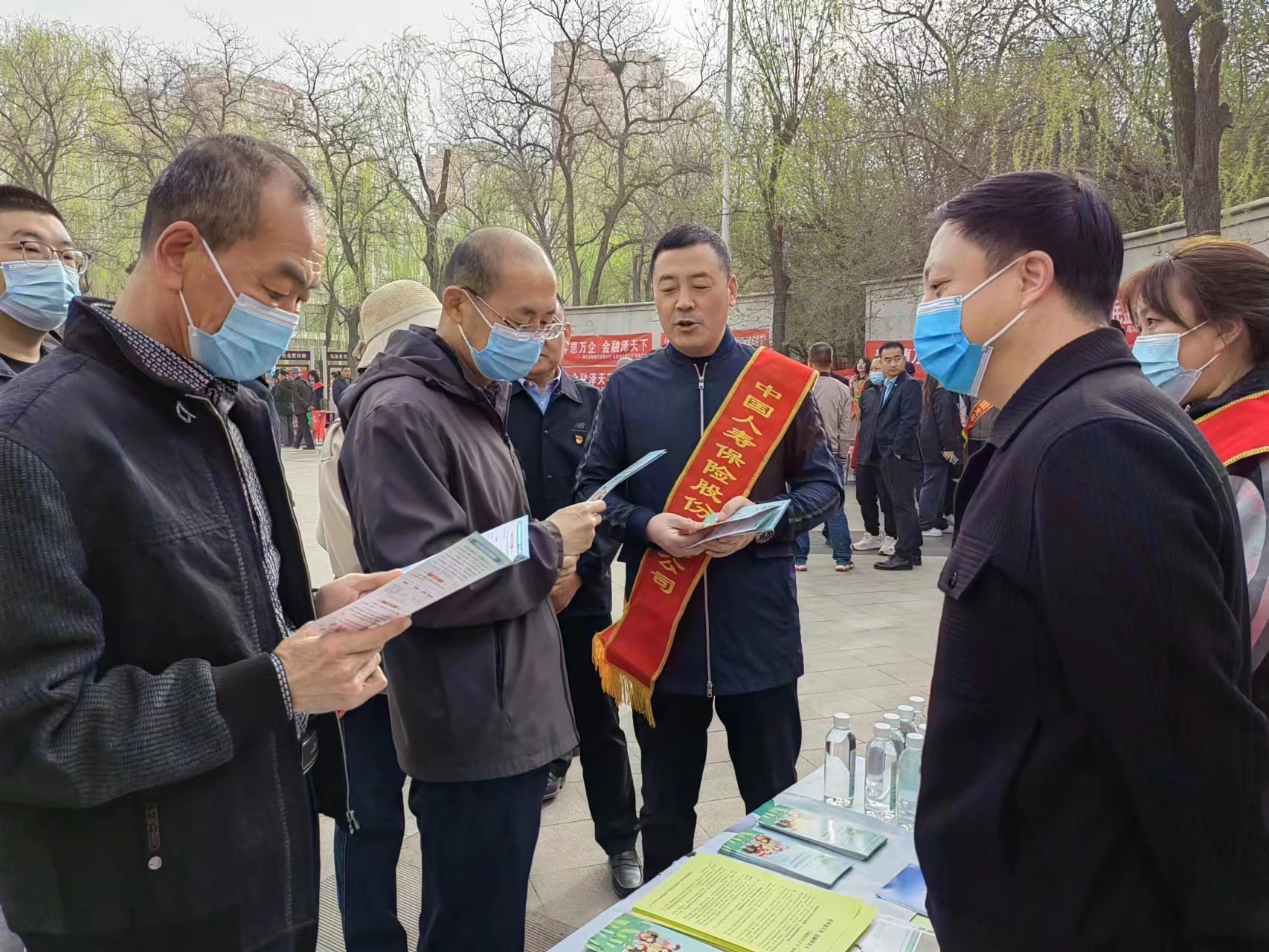 1681199685493672.jpg 2.jpg