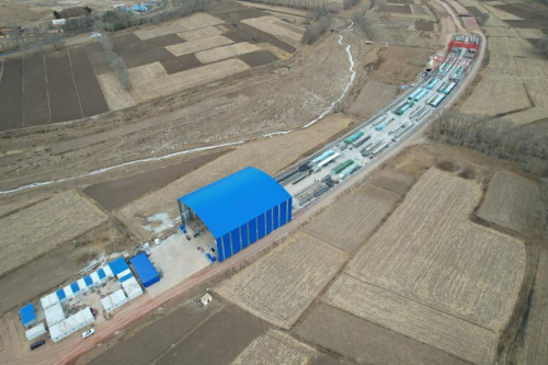 全线加快进程，空心板预制完成第1张