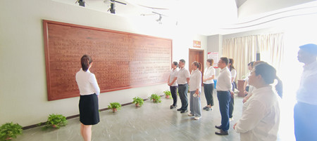1727228766212165.jpg CHRF5TLOEES23DA2.jpg