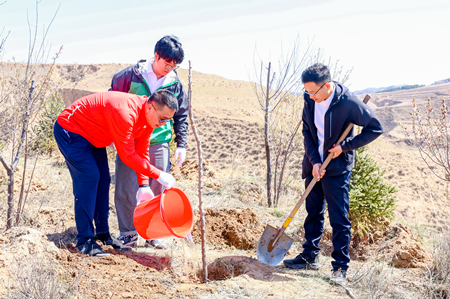 1745808990594944.png 图片5.png