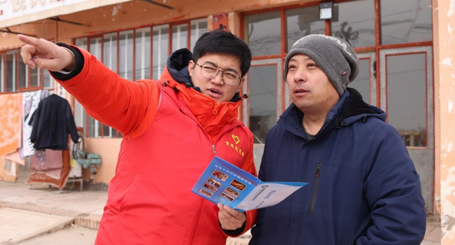 北疆·星:扎根几字弯 热血护能源——青年党员张庆源的多元逐梦路第3张-天津在线 北疆·星:扎根几字弯 热血护能源——青年党员张庆源的多元逐梦路第3张